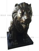 Lion  statue